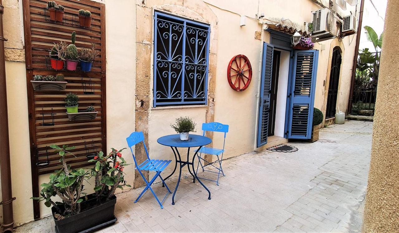 Appartement Ortigia Castel Maniace à Syracuse Extérieur photo