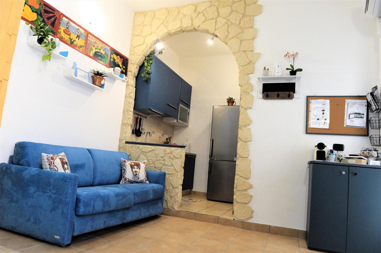 Appartement Ortigia Castel Maniace à Syracuse Extérieur photo